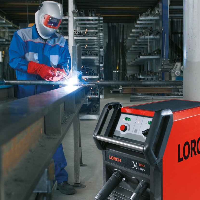 The M-Pro series from Lorch: Fast and efficient MIG-MAG welding in the workshop environment – whether steel, stainless steel or aluminium.